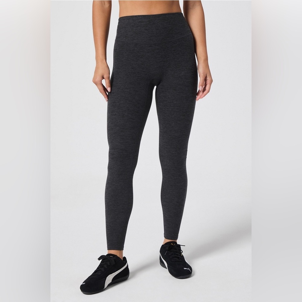 Fabletics Luxe360 HeatherFlex Legging Raven Heather Sz Small Short NWT